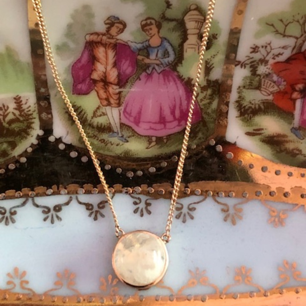 Gold/Moonstone Circle Pendant Necklace